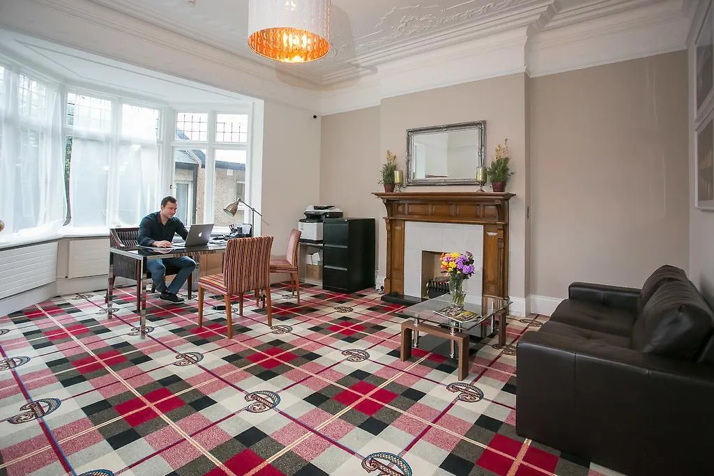 *** Guest house Merrion Road - Ballsbridge Townhouse Ireland